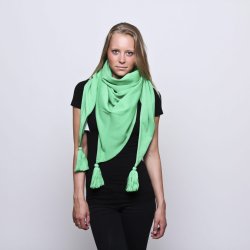 Trekantsjal m. kvaster, 100% merinould fra Micha. Grn