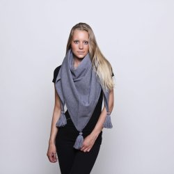 Trekantsjal m. kvaster, 100% merinould fra Micha. Gr