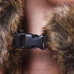 Pelshat, fakefur, brunmeleret