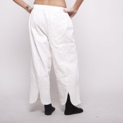 Let og behagelig sommerbuks fra The Earth Collection, 100% bomuld, TILBUD