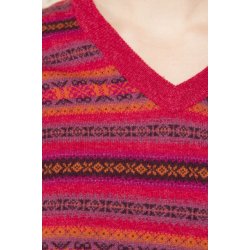 Mnstret bluse i 100% lammeuld. V-hals.