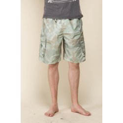 Shorts i camouflage grnlige farver. Gode lommer
