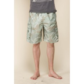 Shorts i camouflage grnlige farver. Gode lommer