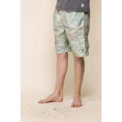 Shorts i camouflage grnlige farver. Gode lommer