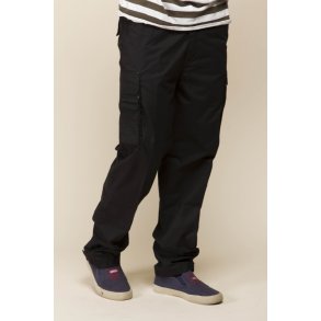 Tuxer, North Dakota, sort. Forede bukser. Tilbud