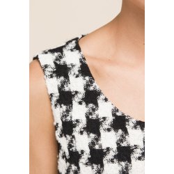 Kjole med uld fra Micha - hanefjedsmnstret