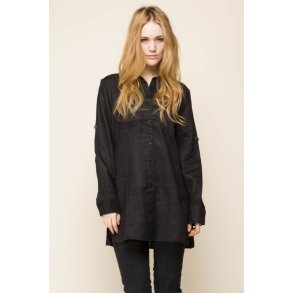 Sort lang hrskjorte. Smart mulighed for opsmg p rmerne. Tilbud