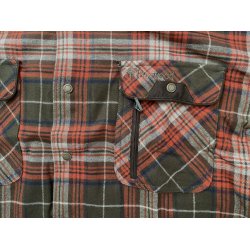 Skjorte fra PINEWOOD, trykknapper, 100% bomuld. TILBUD