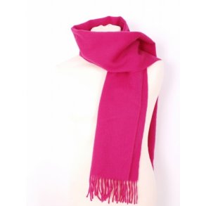 Pink halstrklde i bld uld. 