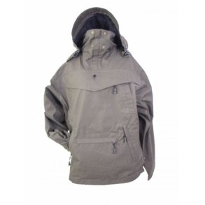 Anorak Pinewood. Sand Tilbud. Unisex model, dvs. stor i strrelsen til damer.