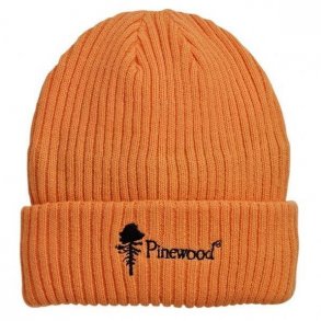 Klassikeren: Den strikkede hue fra Pinewood. Tilbud